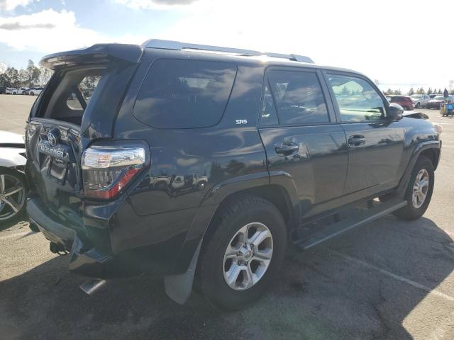 JTEZU5JR0J5183745 - 2018 TOYOTA 4RUNNER SR5 BLACK photo 3