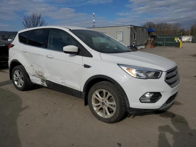 1FMCU9GD3KUA58142 - 2019 FORD ESCAPE SE WHITE photo 4