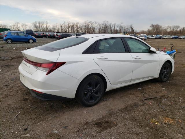 5NPLM4AG8MH001569 - 2021 HYUNDAI ELANTRA SEL WHITE photo 3