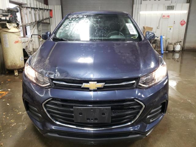 3GNCJKSB7KL218230 - 2019 CHEVROLET TRAX LS BLUE photo 5