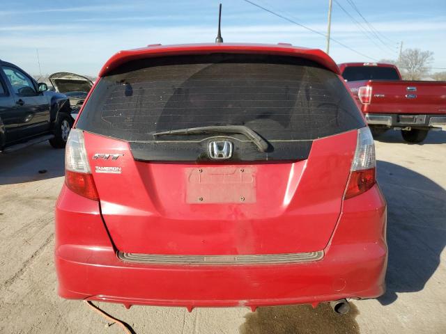 JHMGE8H56BC017819 - 2011 HONDA FIT SPORT RED photo 6