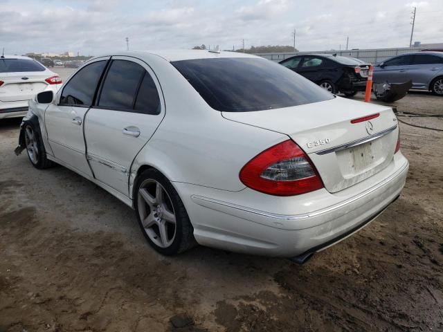 WDBUF56X79B420839 - 2009 MERCEDES-BENZ E 350 WHITE photo 2