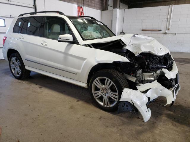 WDCGG8JB1FG341314 - 2015 MERCEDES-BENZ GLK 350 4MATIC WHITE photo 4