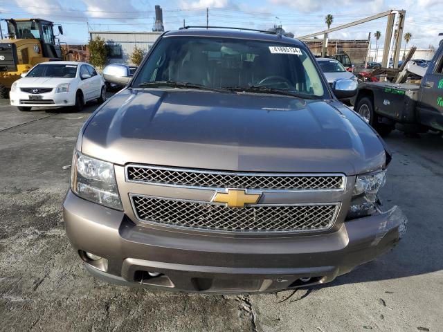 1GNSCBE04CR149653 - 2012 CHEVROLET TAHOE C1500 LT GRAY photo 5