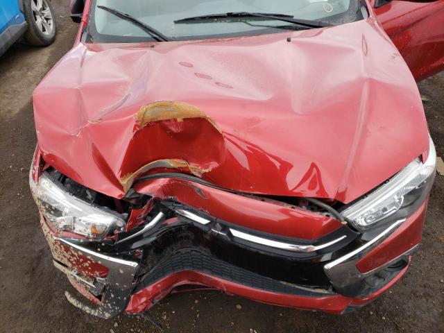 JA4AP3AU8JU019306 - 2018 MITSUBISHI OUTLANDER ES წითელი ფოტო 12