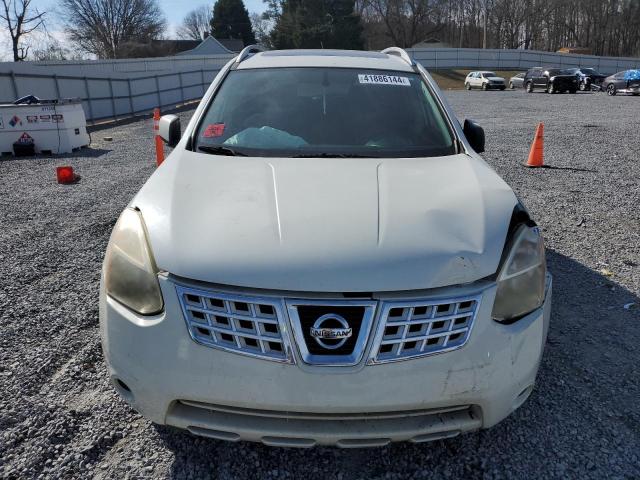 JN8AS5MT9AW507515 - 2010 NISSAN ROGUE S WHITE photo 5