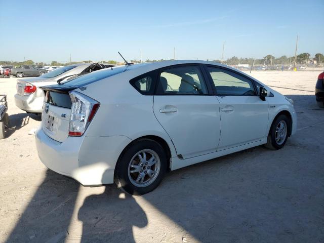 JTDKN3DU2B1470343 - 2011 TOYOTA PRIUS WHITE photo 3