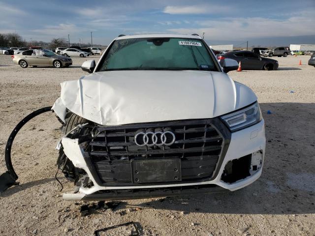 WA1ANAFY2L2112889 - 2020 AUDI Q5 PREMIUM WHITE photo 5