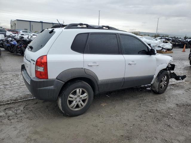 KM8JN12D47U609697 - 2007 HYUNDAI TUCSON SE WHITE photo 3