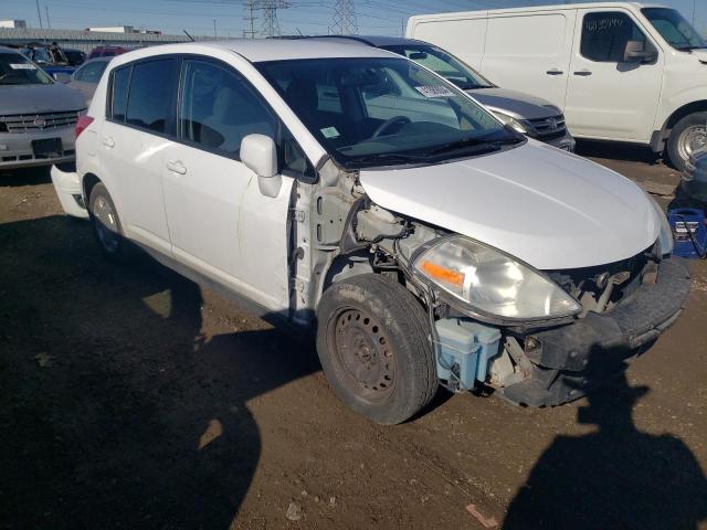 3N1BC13E77L362887 - 2007 NISSAN VERSA S WHITE photo 4