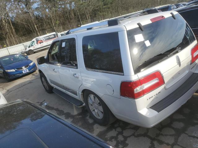 5LMFU28539LJ01838 - 2009 LINCOLN NAVIGATOR WHITE photo 2