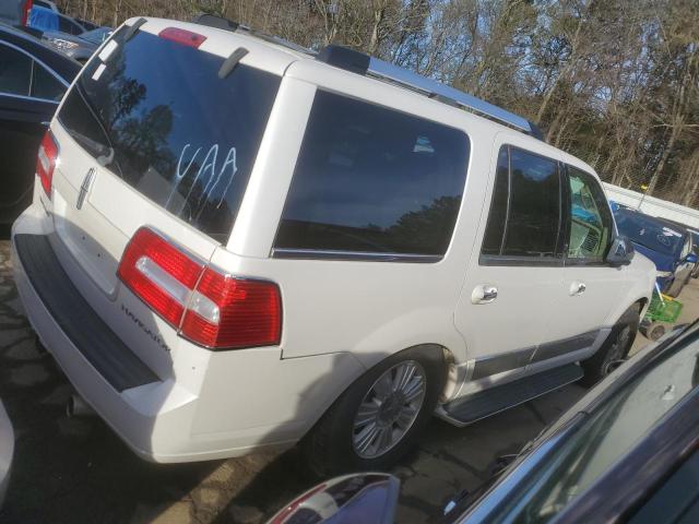 5LMFU28539LJ01838 - 2009 LINCOLN NAVIGATOR WHITE photo 3