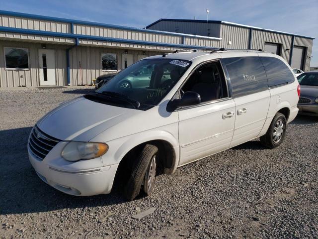 2C8GP64L45R430028 - 2005 CHRYSLER TOWN & COU LIMITED WHITE photo 1