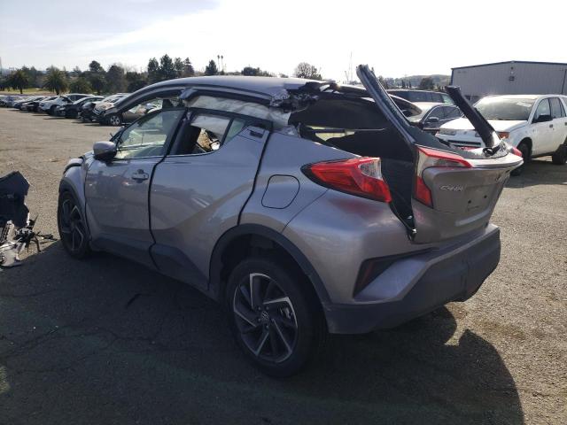 JTNKHMBX7L1068843 - 2020 TOYOTA C-HR XLE SILVER photo 2