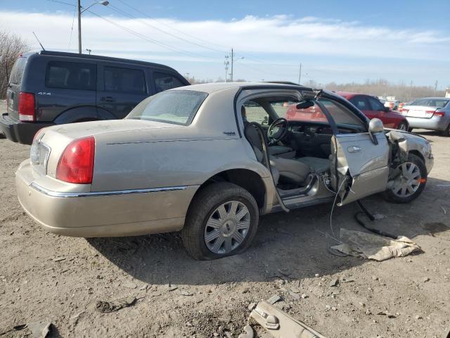 1LNHM82W05Y671082 - 2005 LINCOLN TOWN CAR SIGNATURE LIMITED TAN photo 3