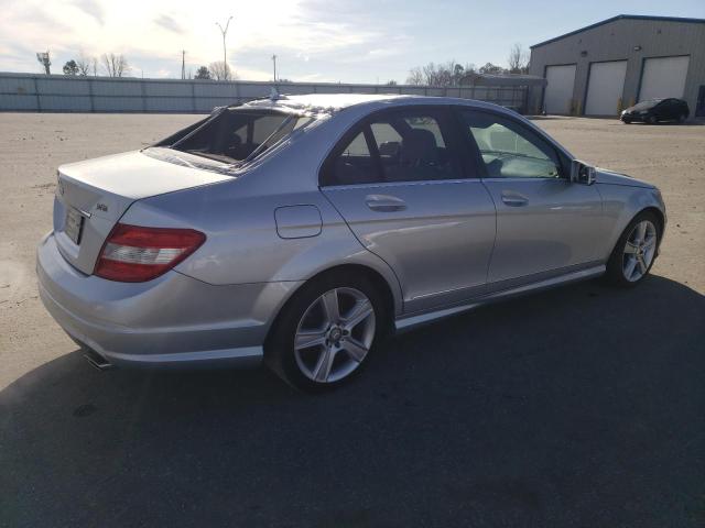 WDDGF5EB4BR146684 - 2011 MERCEDES-BENZ C 300 SILVER photo 3