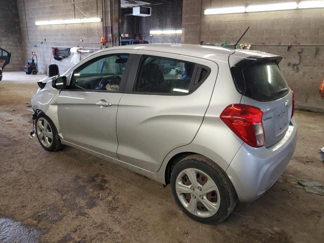 KL8CB6SA8KC716798 - 2019 CHEVROLET SPARK LS SILVER photo 2