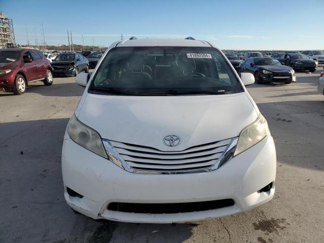 5TDKK3DC3FS579757 - 2015 TOYOTA SIENNA LE WHITE photo 5