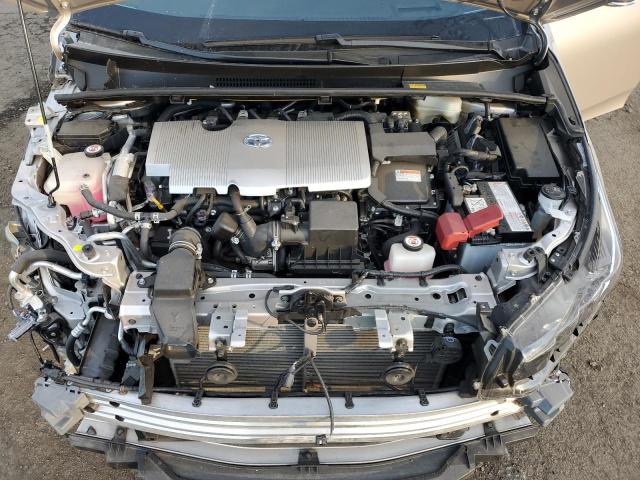 JTDKARFP1J3071173 - 2018 TOYOTA PRIUS PRIM 银色 照片 11