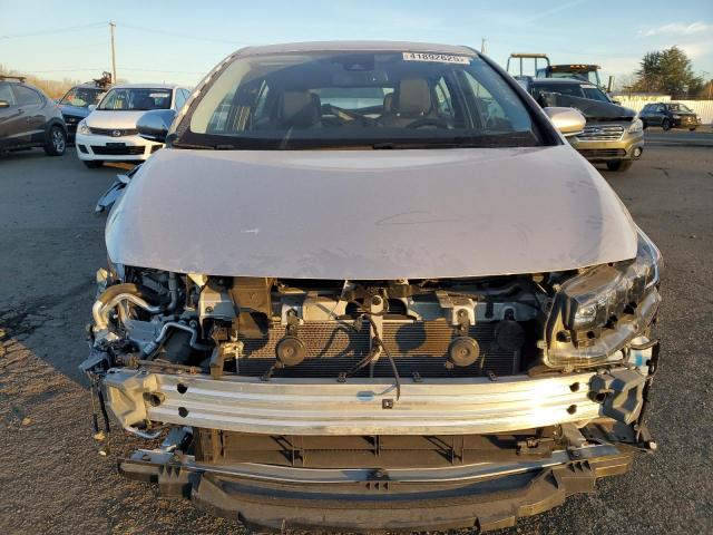 JTDKARFP1J3071173 - 2018 TOYOTA PRIUS PRIM 银色 照片 5