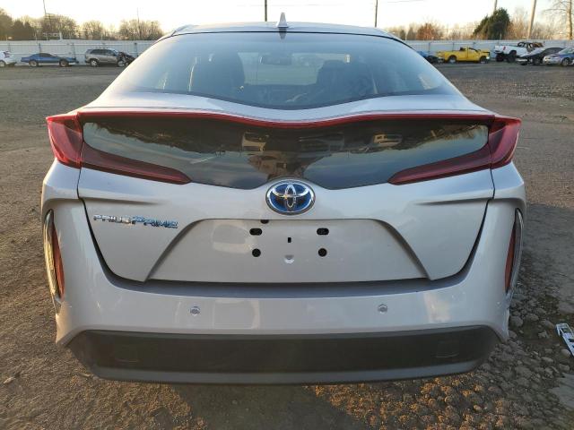 JTDKARFP1J3071173 - 2018 TOYOTA PRIUS PRIM 银色 照片 6