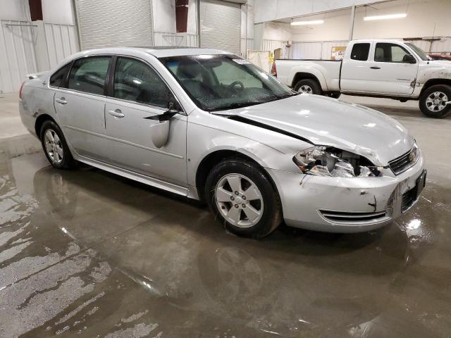 2G1WT57K191304017 - 2009 CHEVROLET IMPALA 1LT SILVER photo 4