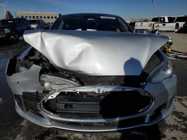 5YJSA1E2XFF112126 - 2015 TESLA MODEL S Արծաթագույն լուսանկար 5