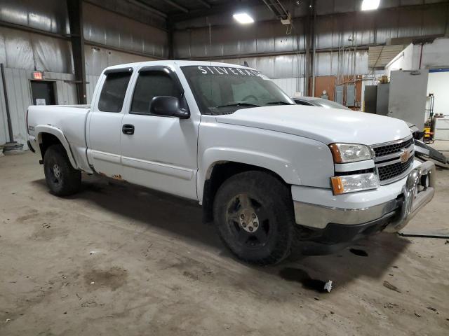 1GCEK19BX6Z154147 - 2006 CHEVROLET SILVERADO K1500 WHITE photo 4