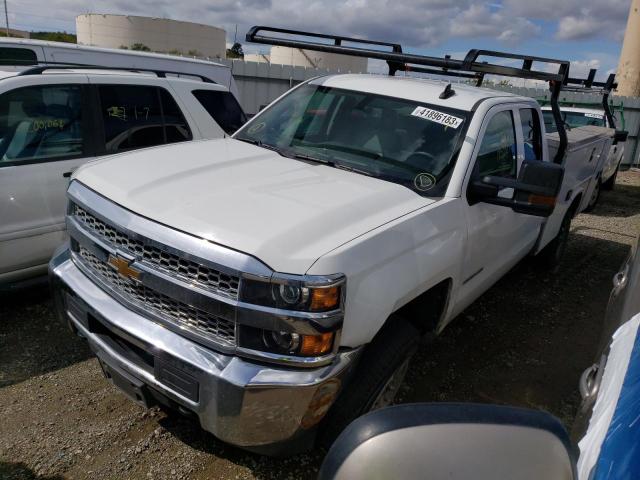 2GB2CREG7K1166862 - 2019 CHEVROLET SILVERADO C2500 HEAVY DUTY WHITE photo 1