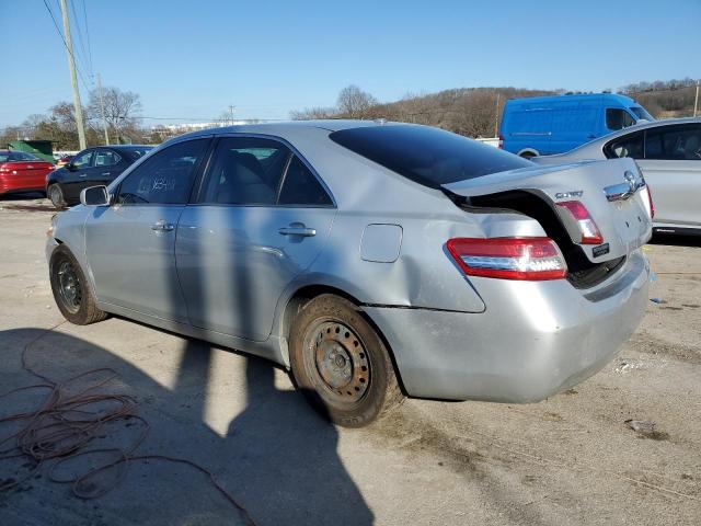 4T1BF3EK0BU227442 - 2011 TOYOTA CAMRY BASE SILVER photo 2