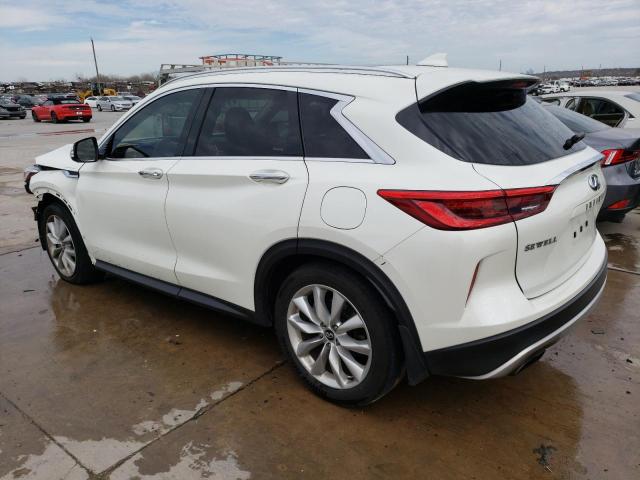 3PCAJ5M18KF110770 - 2019 INFINITI QX50 ESSENTIAL WHITE photo 2