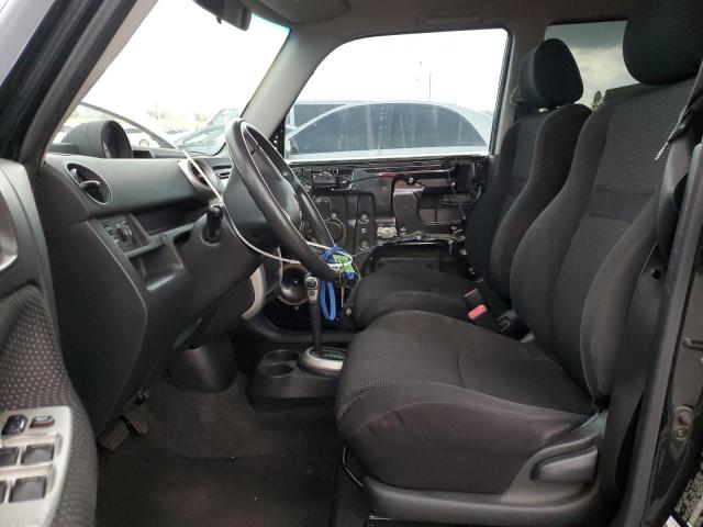 JTLKT324564047936 - 2006 TOYOTA SCION XB Schwarz Foto 7