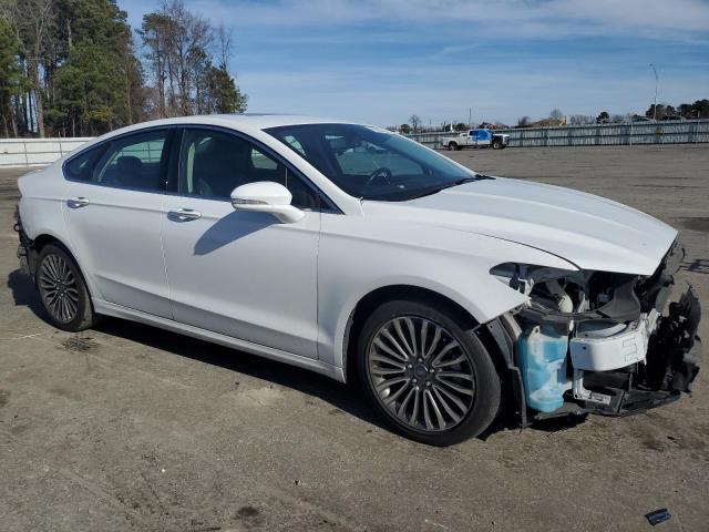 3FA6P0D90JR137767 - 2018 FORD FUSION TITANIUM/PLATINUM WHITE photo 4