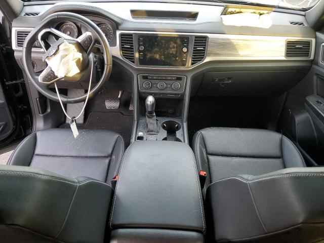 1V26C2CA6LC203185 - 2020 VOLKSWAGEN ATLAS CROS SE Черный фото 8