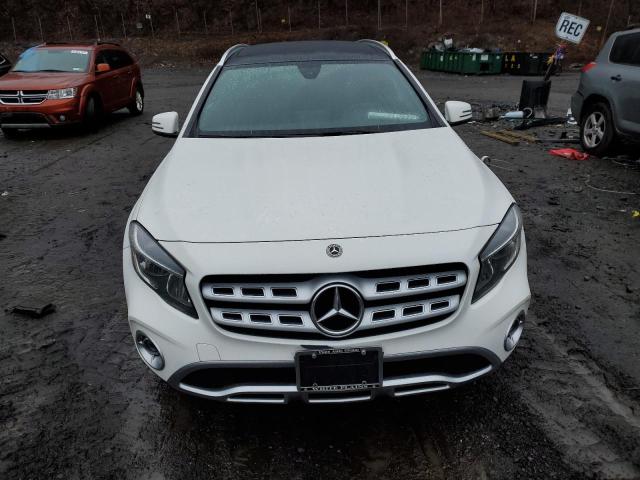 WDCTG4GB5KU010598 - 2019 MERCEDES-BENZ GLA 250 4MATIC WHITE photo 5