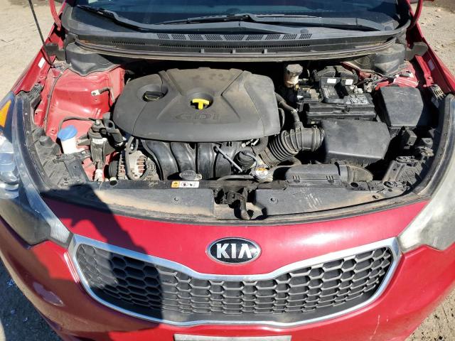 KNAFX4A85G5545364 - 2016 KIA FORTE EX RED photo 11