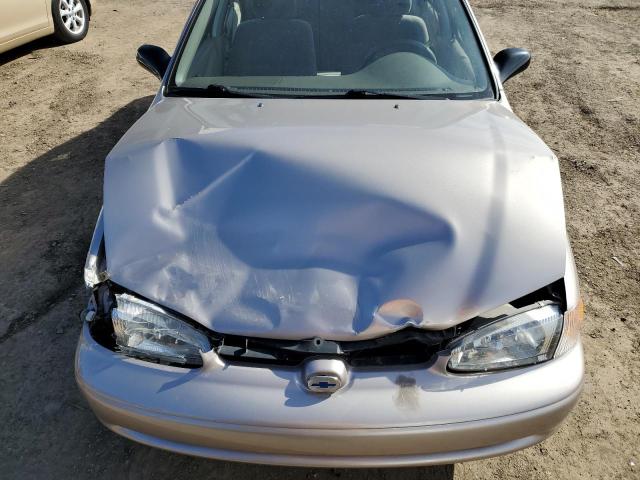 1Y1SK54852Z412358 - 2002 CHEVROLET GEO PRIZM BASE BEIGE photo 11