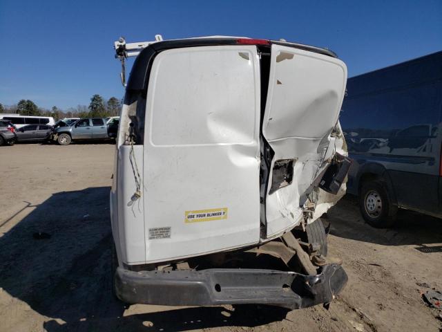 1GCGG29K091137179 - 2009 CHEVROLET EXPRESS G2 WHITE photo 6