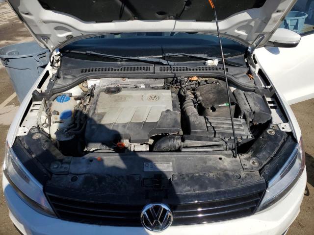 3VWLL7AJ2CM380266 - 2012 VOLKSWAGEN JETTA TDI WHITE photo 11