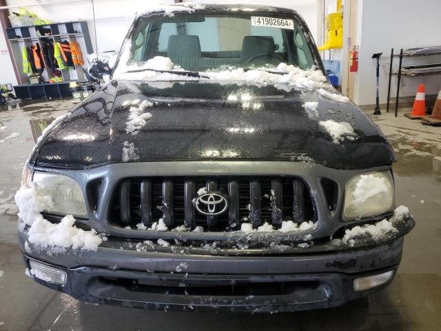 5TENL42N44Z451435 - 2004 TOYOTA TACOMA BLACK photo 5