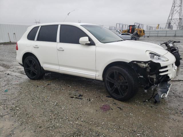 WP1AA29P58LA06981 - 2008 PORSCHE CAYENNE WHITE photo 4