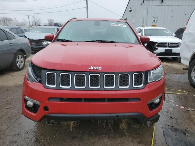 3C4NJCBB8JT461261 - 2018 JEEP COMPASS LATITUDE RED photo 5