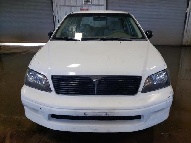 JA3AJ26EX2U077548 - 2002 MITSUBISHI LANCER ES WHITE photo 5