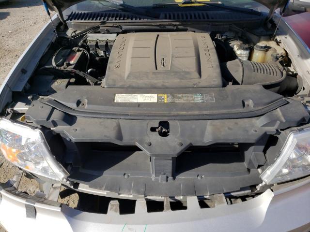 5LMFU28535LJ23302 - 2005 LINCOLN NAVIGATOR ბეჟი ფოტო 11