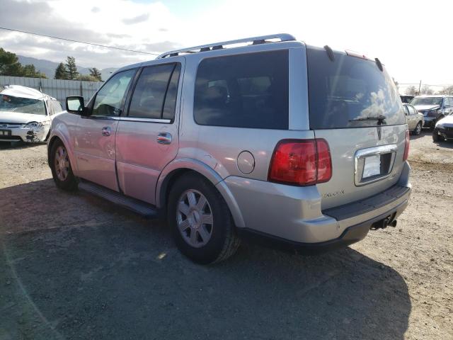 5LMFU28535LJ23302 - 2005 LINCOLN NAVIGATOR ბეჟი ფოტო 2