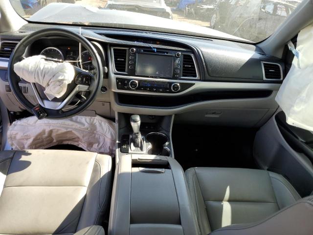 5TDJKRFH5GS316341 - 2016 TOYOTA HIGHLANDER XLE GRAY photo 8