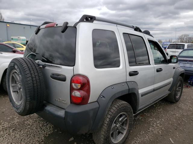 1J4GL38K05W575579 - 2005 JEEP LIBERTY RENEGADE SILVER photo 3