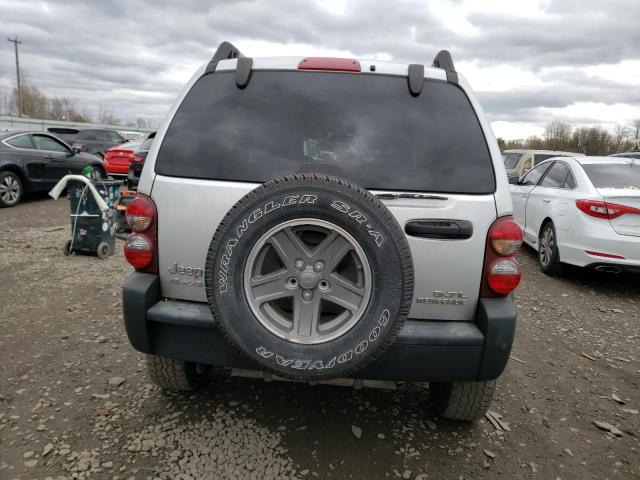 1J4GL38K05W575579 - 2005 JEEP LIBERTY RENEGADE SILVER photo 6