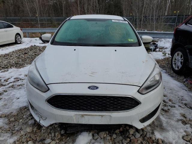 1FADP3F22JL264009 - 2018 FORD FOCUS SE WHITE photo 5