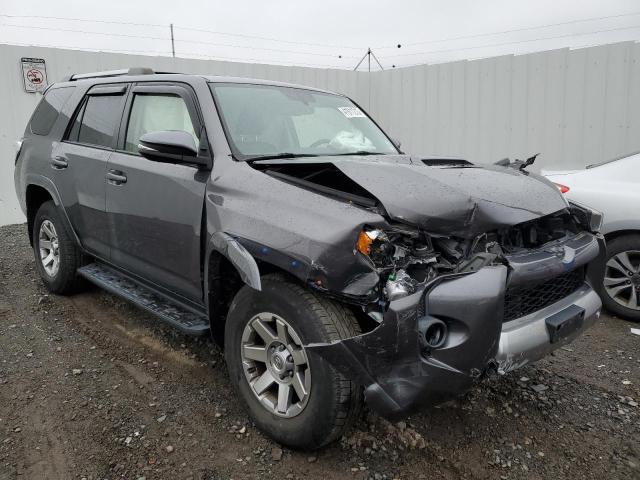 JTEBU5JR3G5364090 - 2016 TOYOTA 4RUNNER SR5/SR5 PREMIUM GRAY photo 4